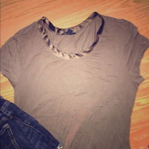 Brown banana republic fitted tee